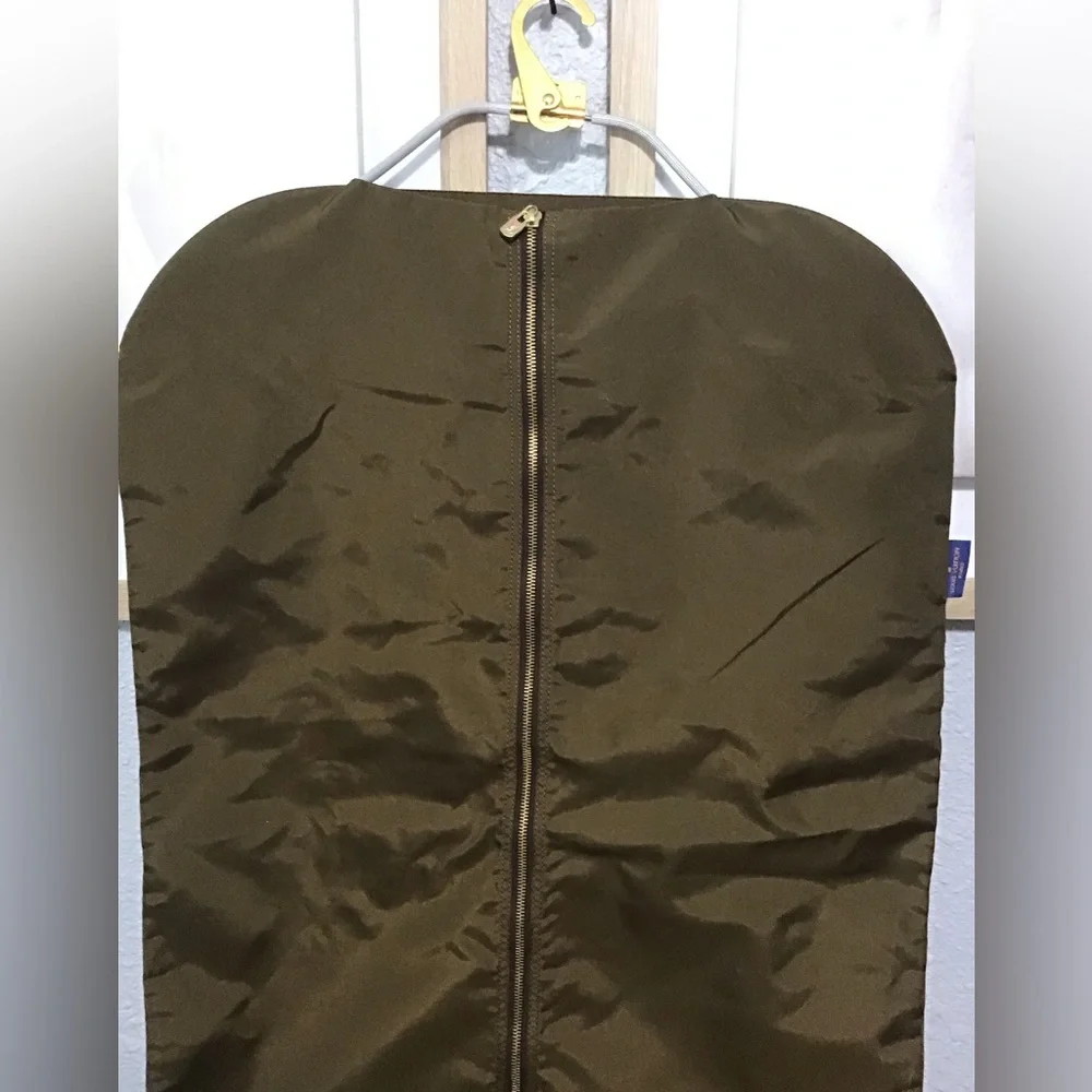 Louis Vuitton Bag - Picture 15 of 16